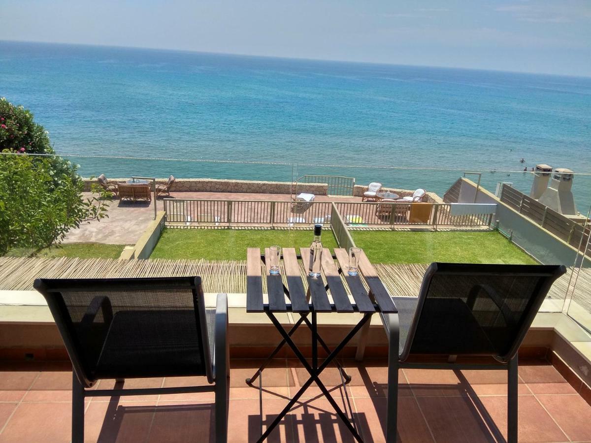 Dip In The Blue - 1 Villa Agios Georgios  Exterior photo